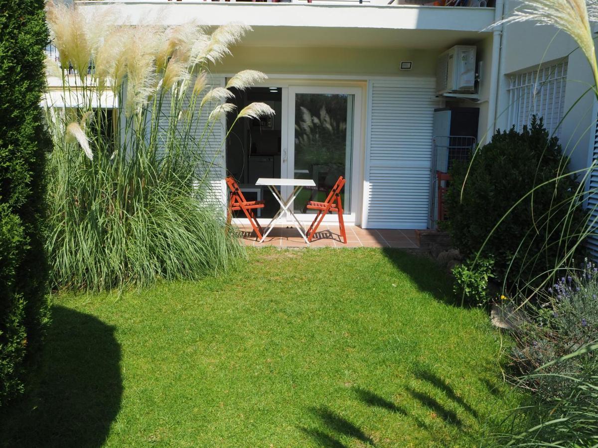 Apartament Amb Piscina I Aparcament - Baixos Amb Jardinet กาเลญา เด ปาลาฟรูเจล ภายนอก รูปภาพ