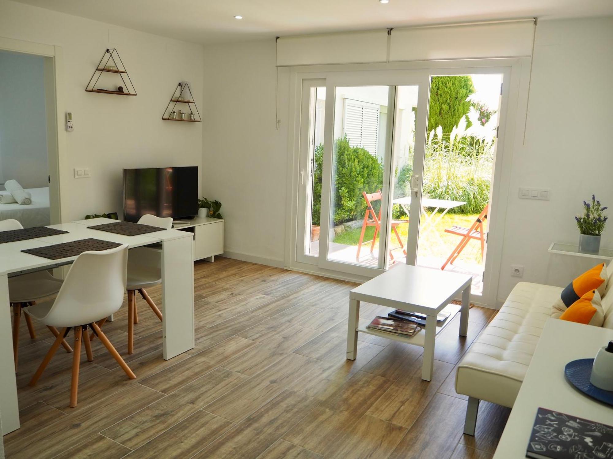 Apartament Amb Piscina I Aparcament - Baixos Amb Jardinet กาเลญา เด ปาลาฟรูเจล ภายนอก รูปภาพ